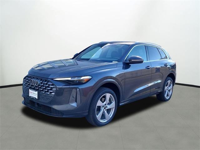 2025 Audi New Q5 Premium Plus's photo