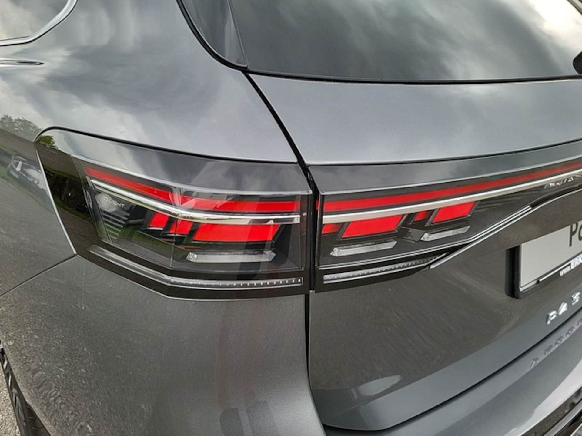 Volkswagen Passat Elegance