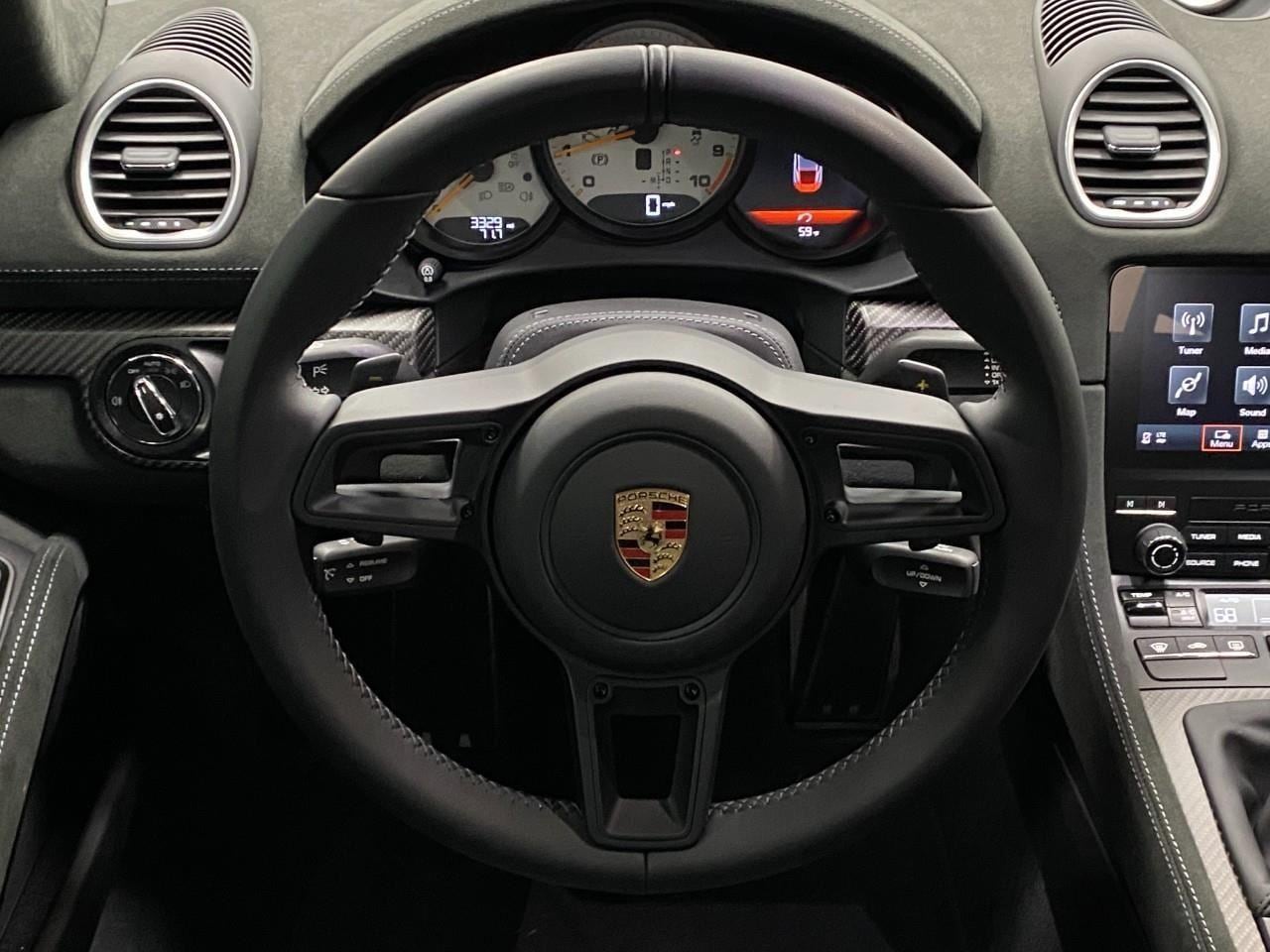 2025 Porsche 718 GT4 RS - Photo 54