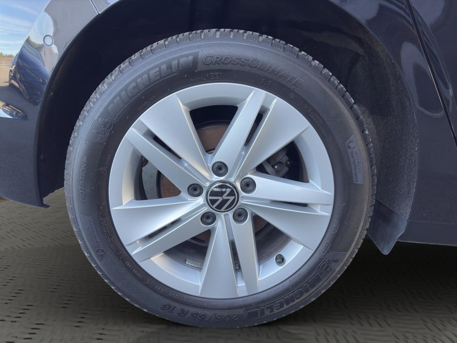 Volkswagen Golf Life