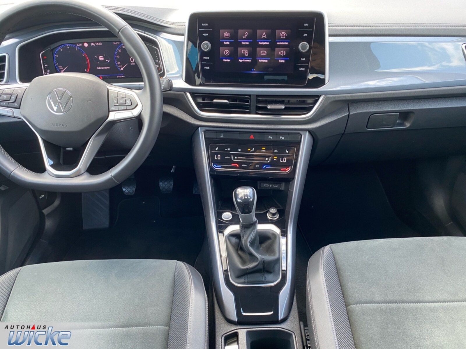 Volkswagen T-Roc – Bild 9