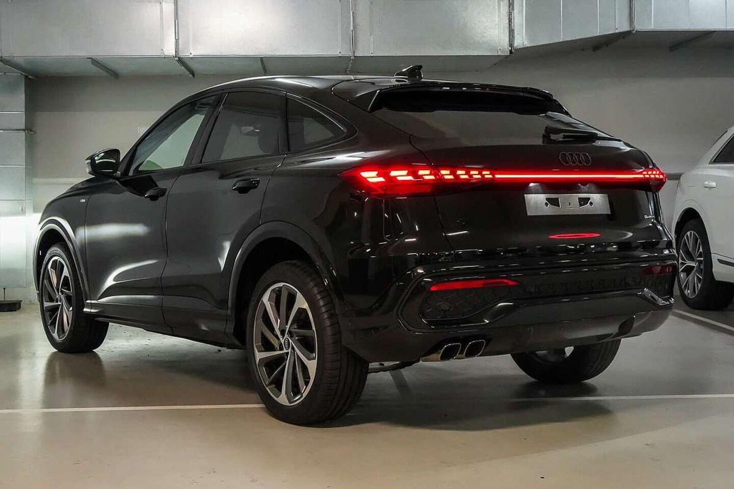 Image about Audi Q5 Sportback TDI quattro 150 kW