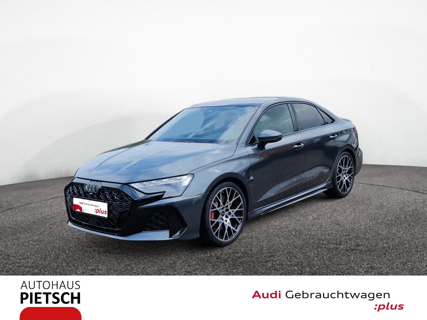 Image about Audi RS 3 Limousine TFSI quattro S tronic
