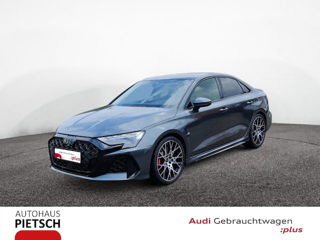 Image about Audi RS 3 Limousine TFSI quattro S tronic