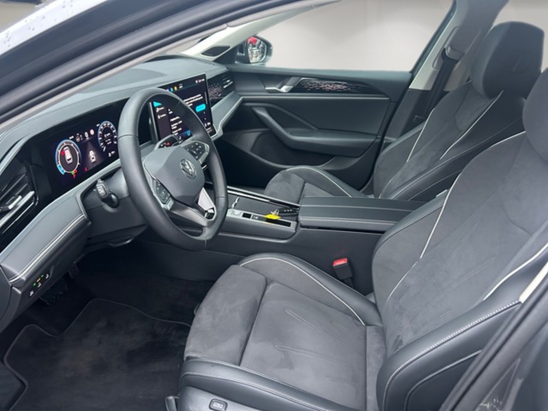 Volkswagen Passat Elegance