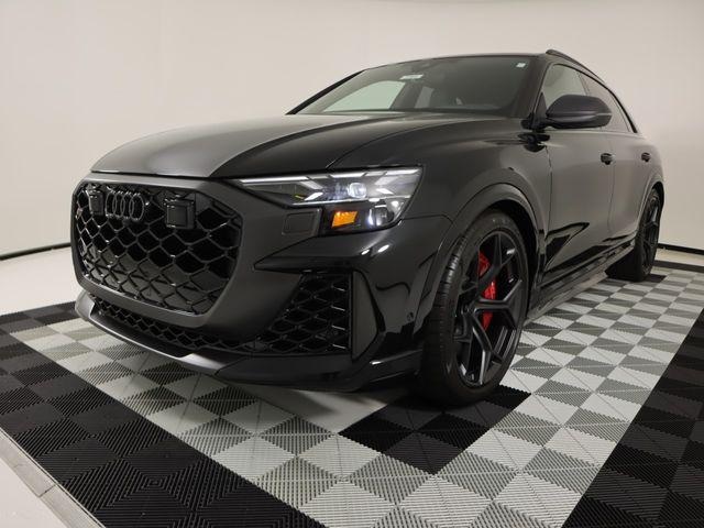 2026 Audi RS Q8 SUV performance