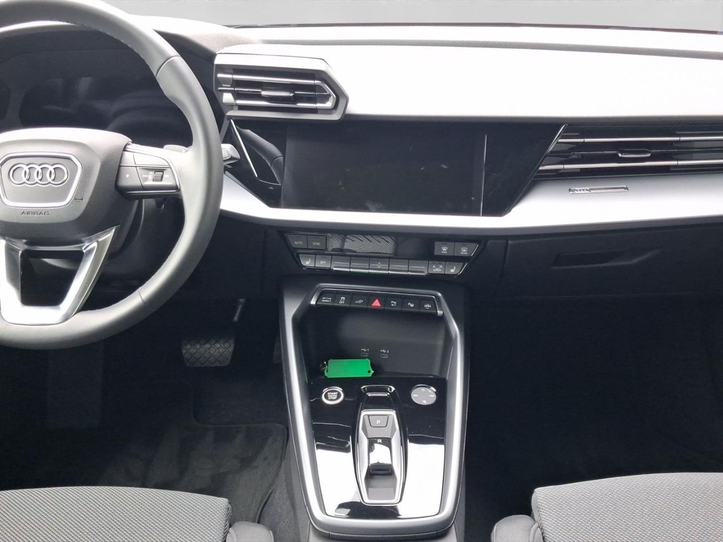 Bild über Audi A3 Sportback TFSI e S line 40 TFSI e S tronic - für weitere Informationen kontaktieren Sie den Audi Partner