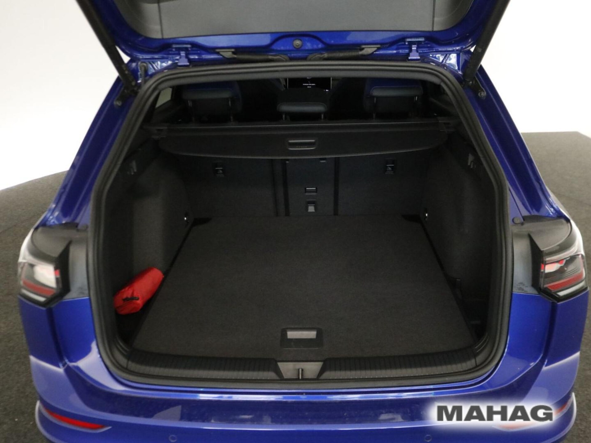 Volkswagen Golf Variant R