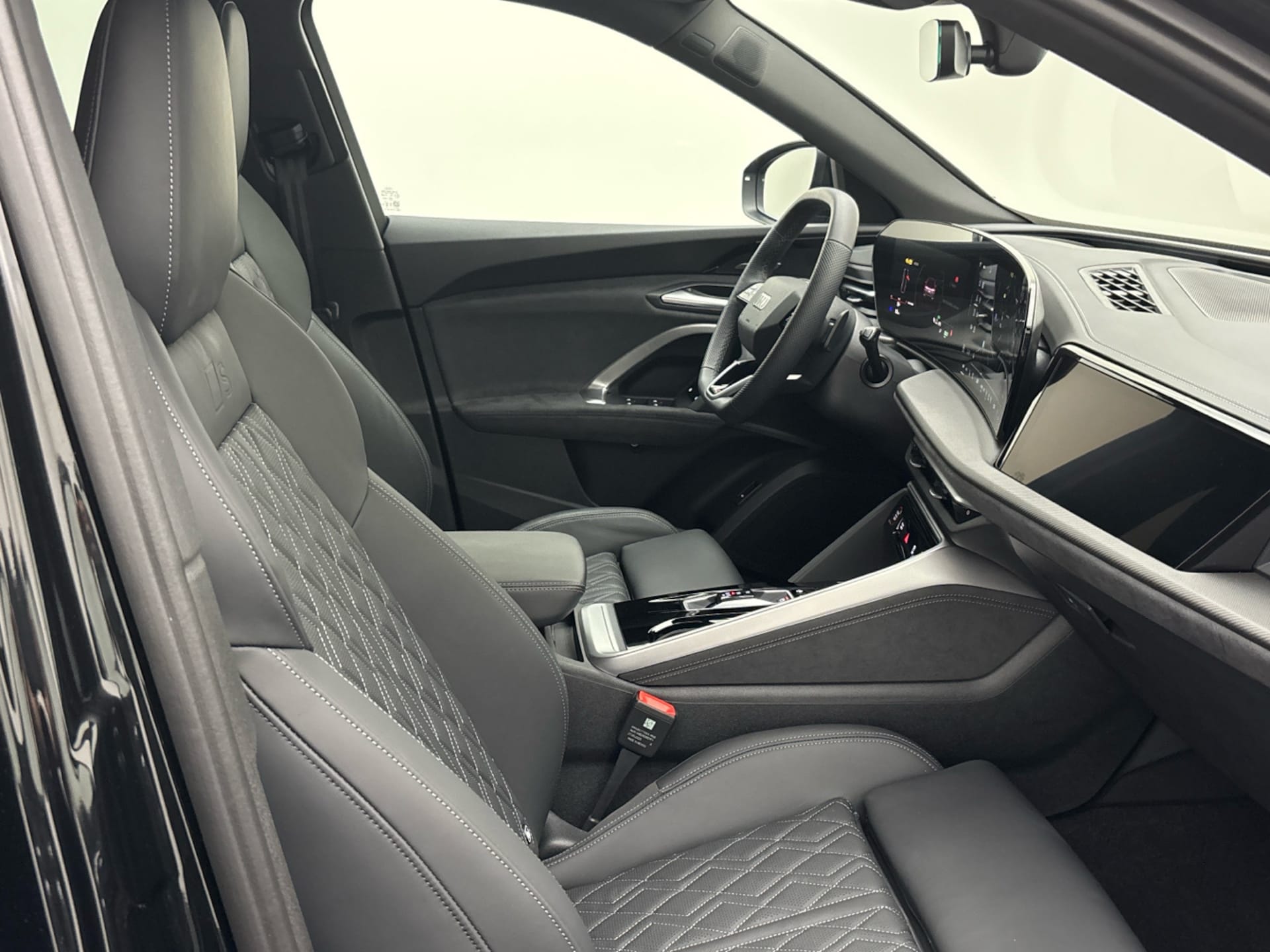 Audi SQ5 SUV edition one