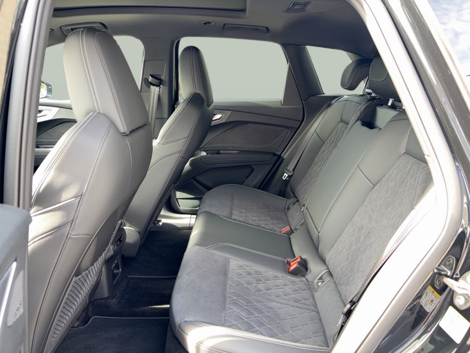 Audi Q4 e-tron – Bild 13