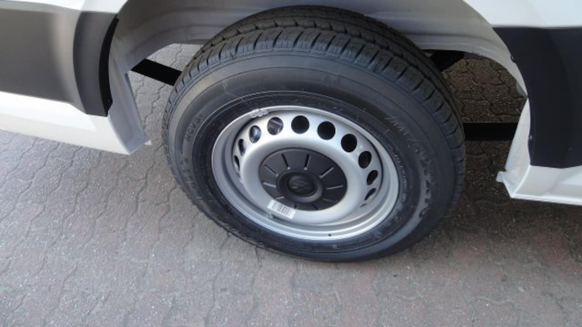 Volkswagen Crafter Kasten langer Radstand