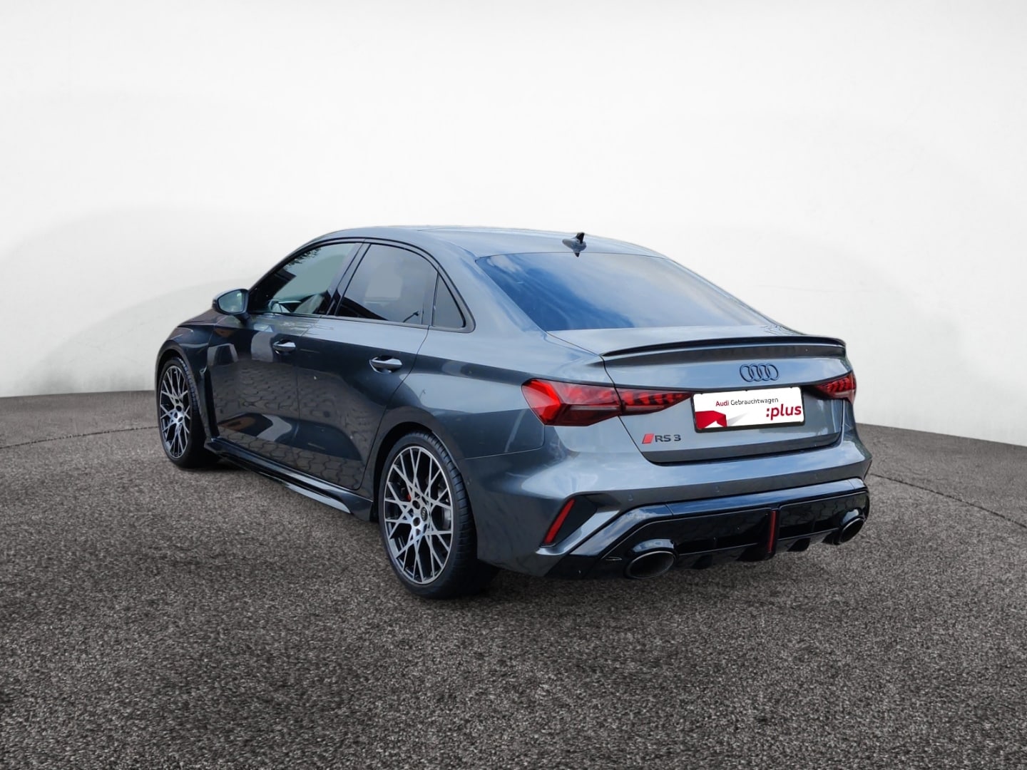 Image about Audi RS 3 Limousine TFSI quattro S tronic