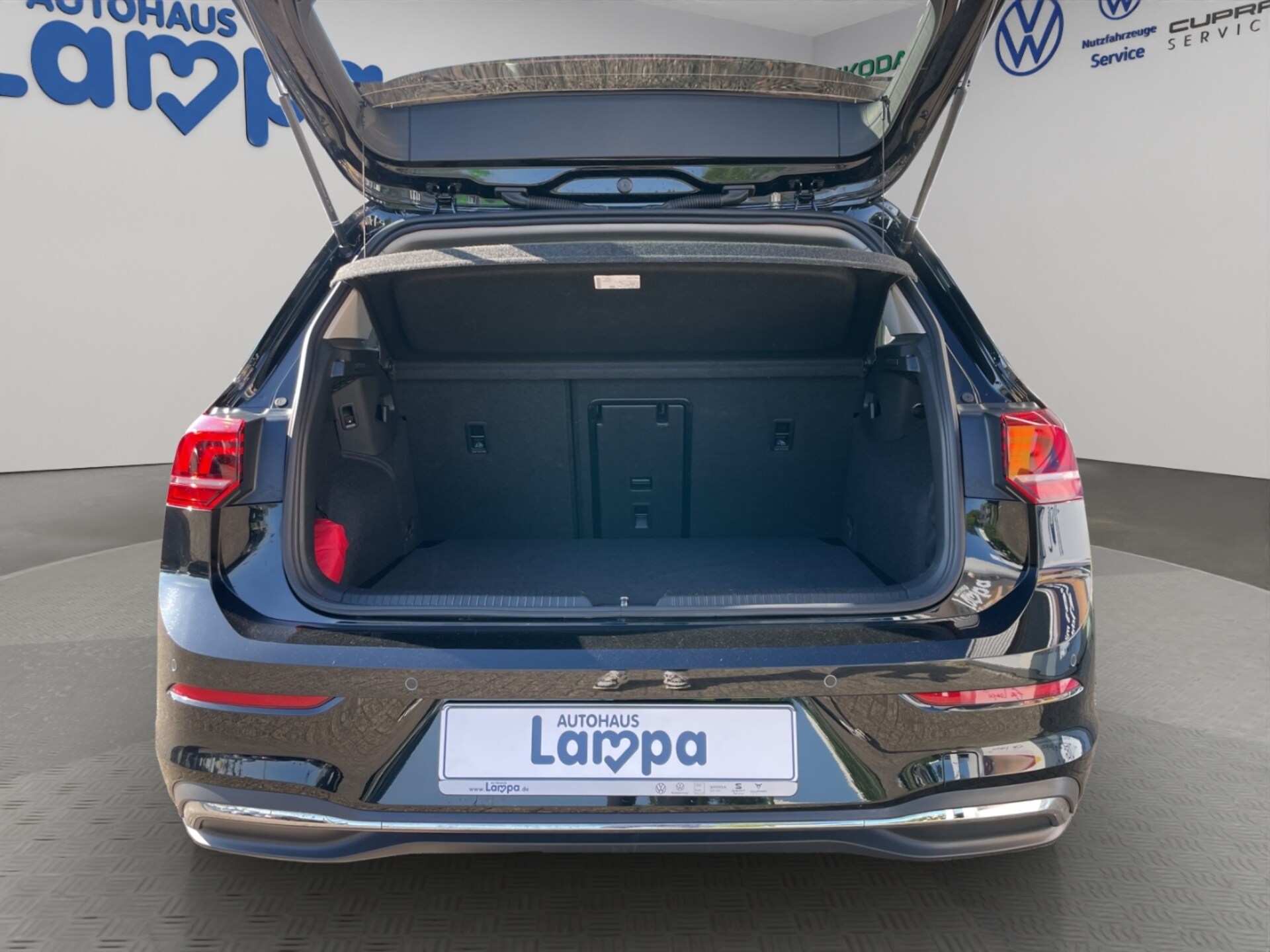 Volkswagen Golf Life