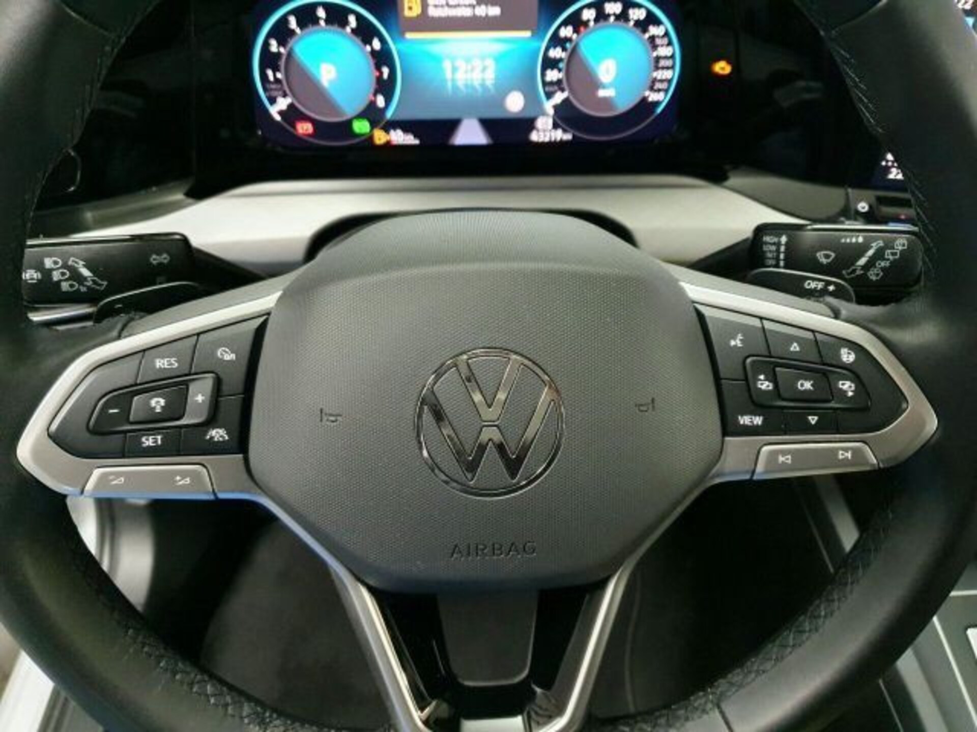 Volkswagen Golf Variant Life