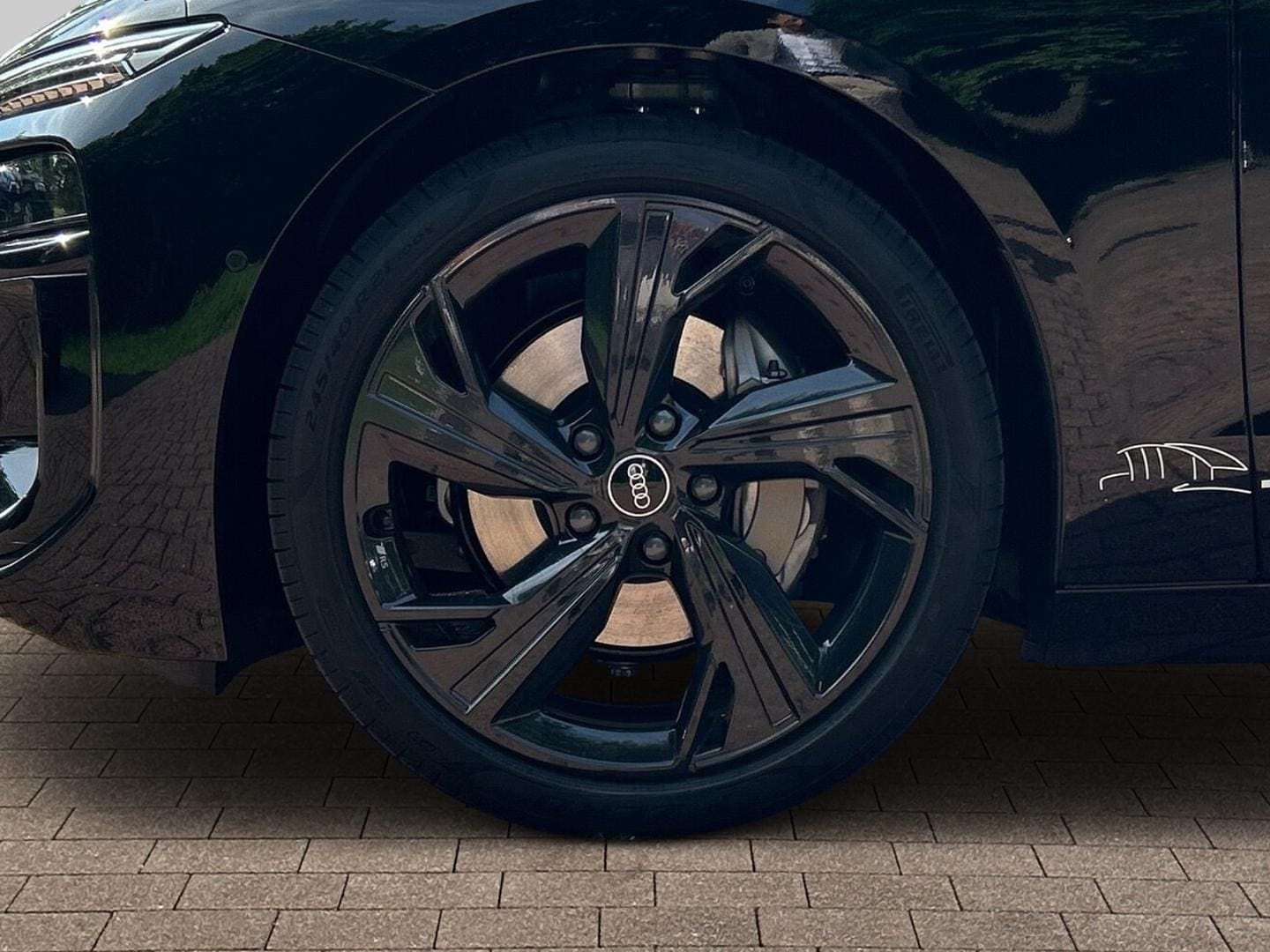 Bild über Audi A6 Avant e-tron e-tron performance - für weitere Informationen kontaktieren Sie den Audi Partner