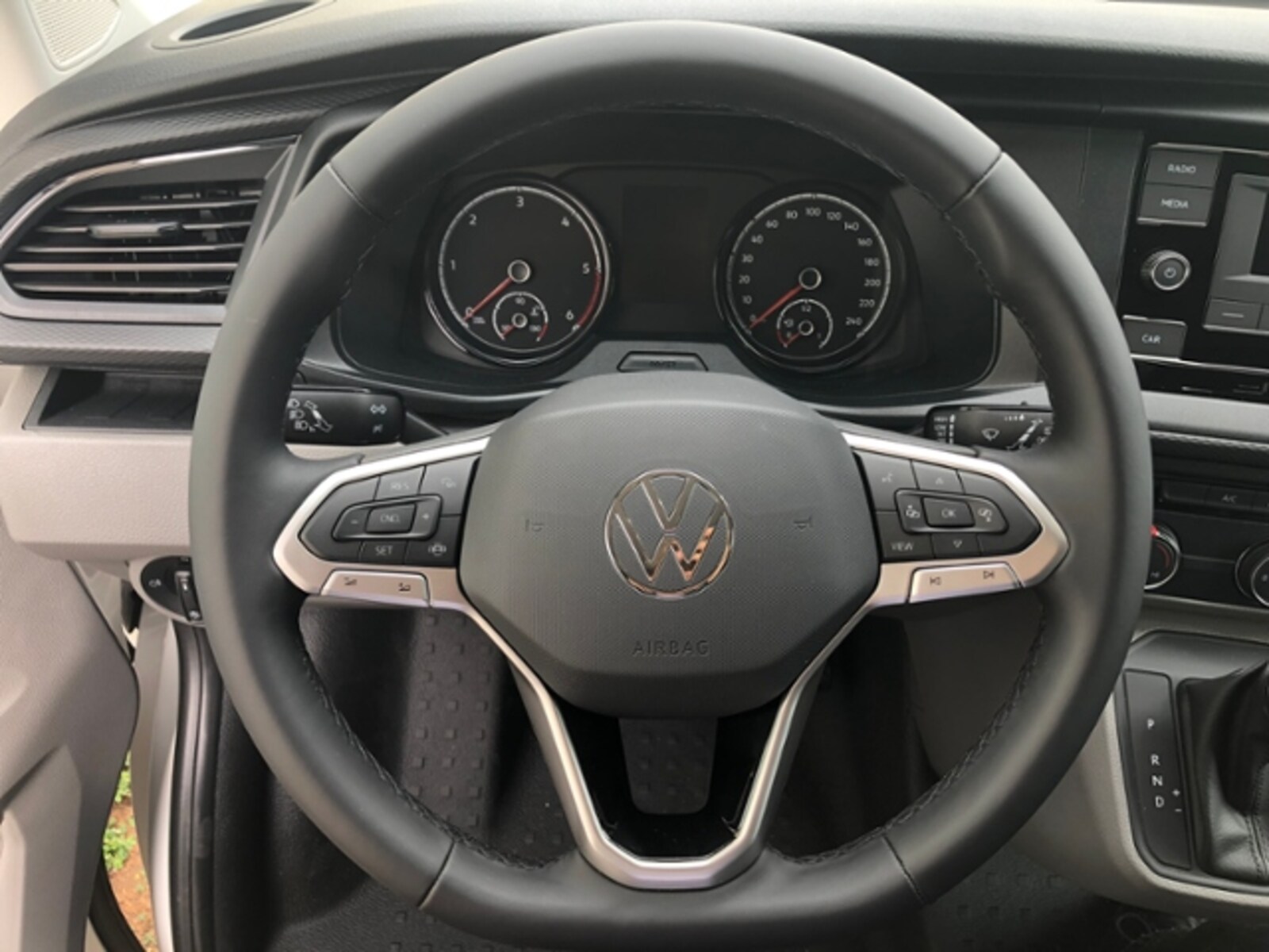 Volkswagen T6.1 Transporter Kasten langer Radstand – Bild 5