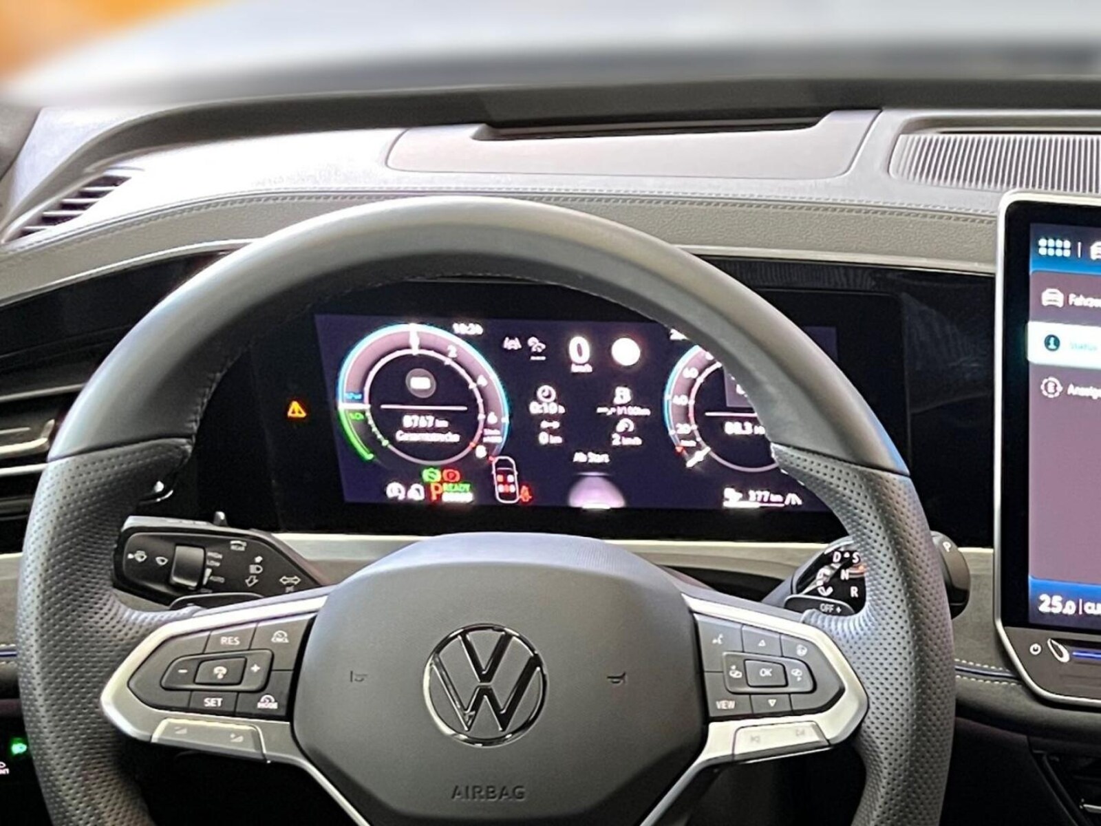 Volkswagen Passat – Bild 13