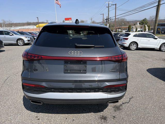 2025 Audi Q5 Premium - Photo 16