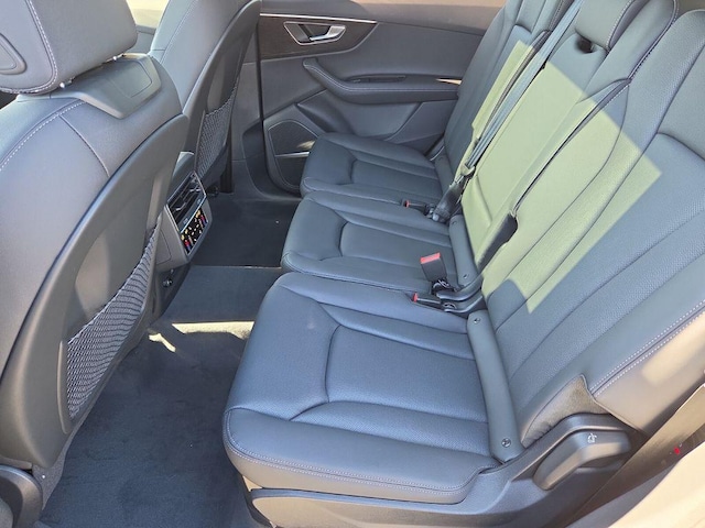 2026 Audi Q7 Premium Plus - Photo 8