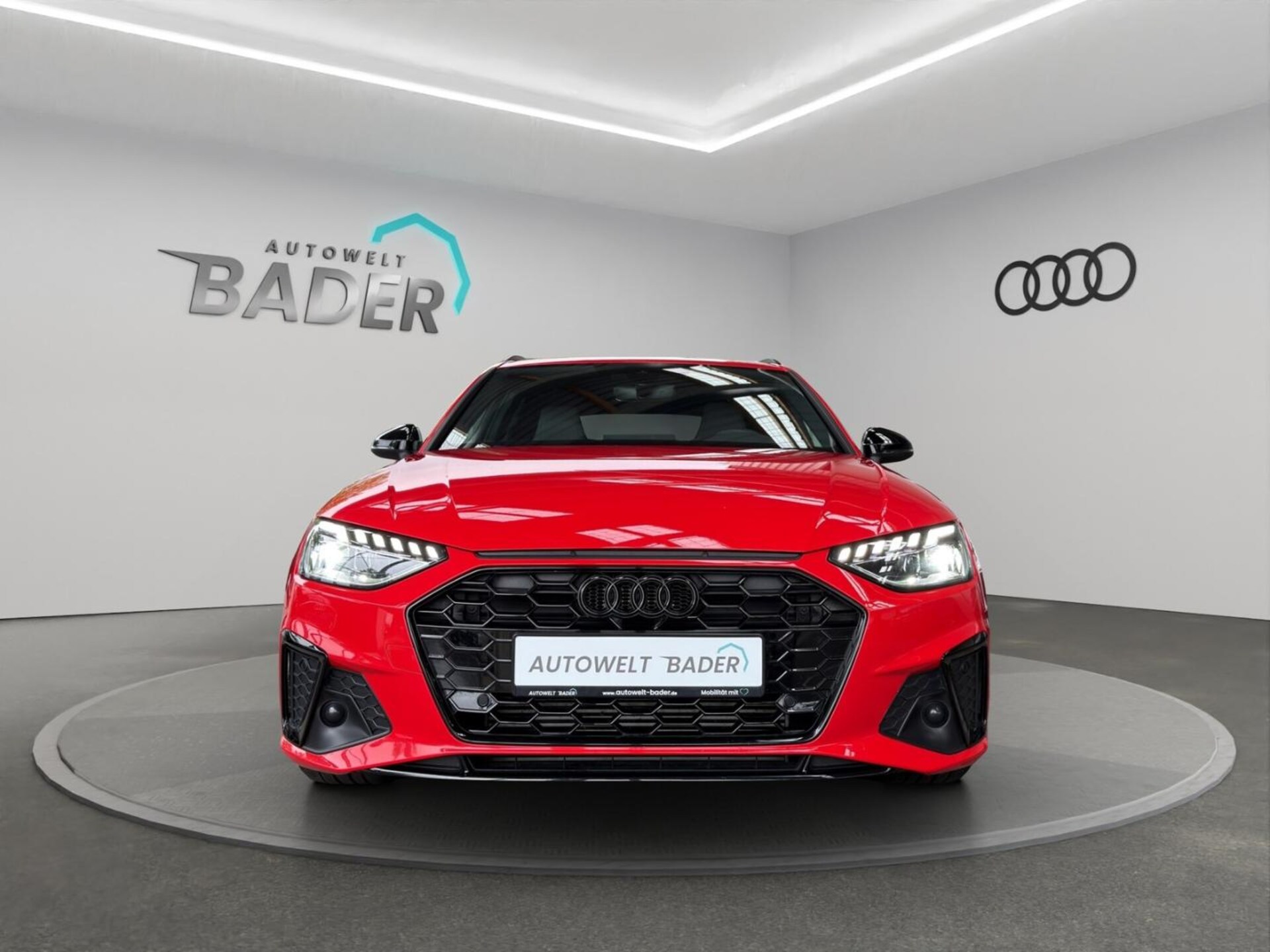 Audi A4 Avant S line