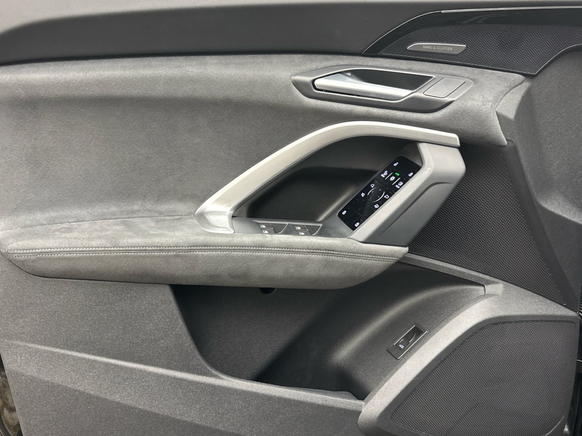 Audi SQ5 SUV edition one