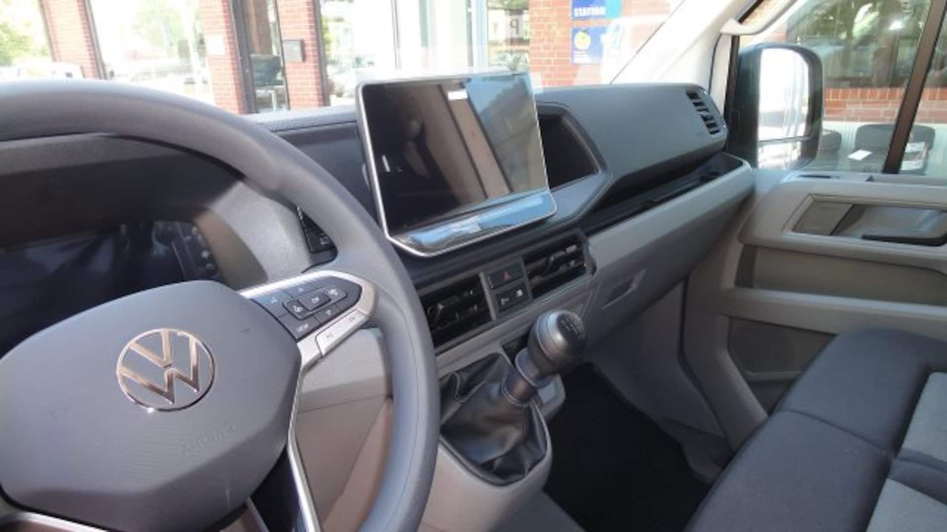 Volkswagen Crafter Kasten langer Radstand
