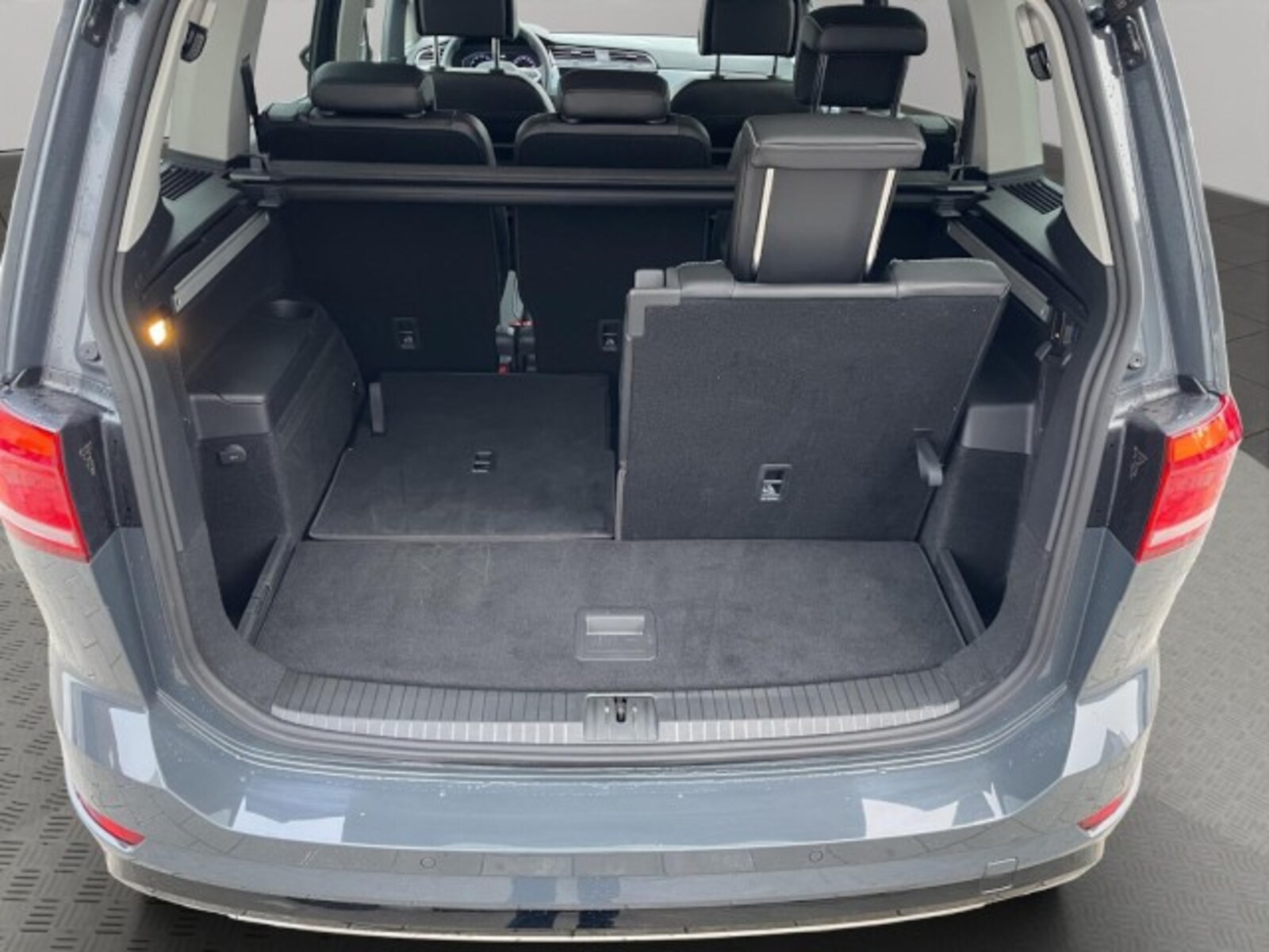 Volkswagen Touran – Bild 15