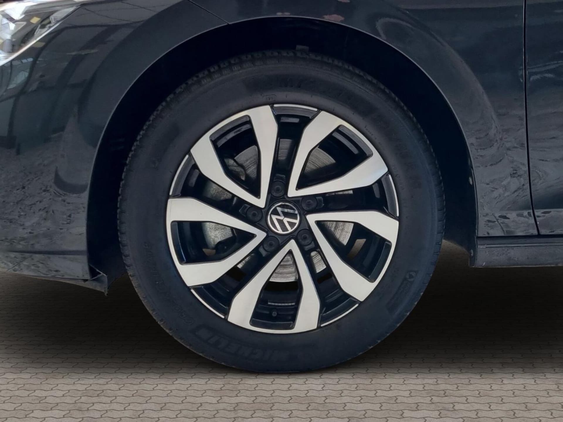 Volkswagen Golf Active