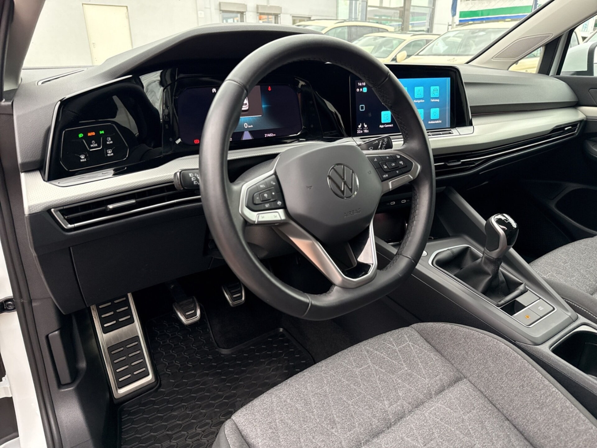 Volkswagen Golf MOVE