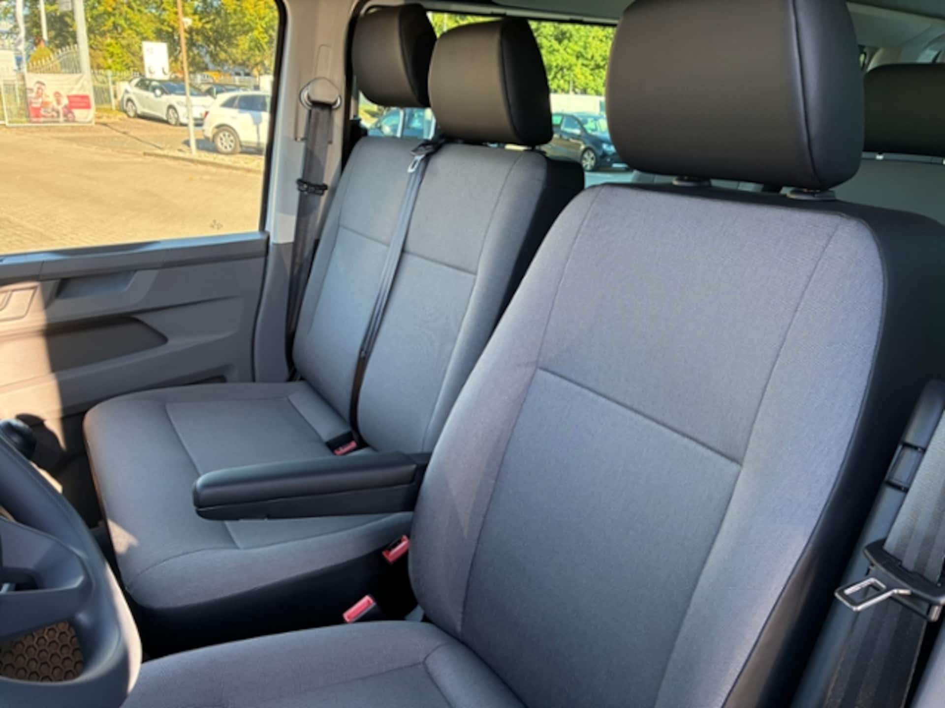 Volkswagen T6.1 Transporter Kombi kurzer Radstand