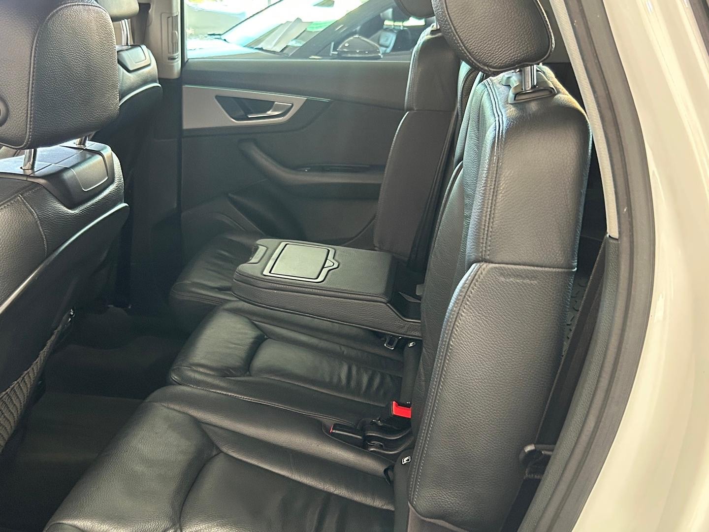 Image about Audi Q7 3.0 TDI