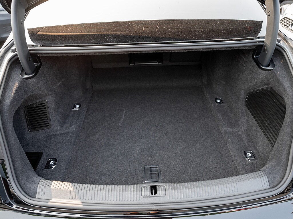 Image about Audi A8 50 TDI quattro tiptronic