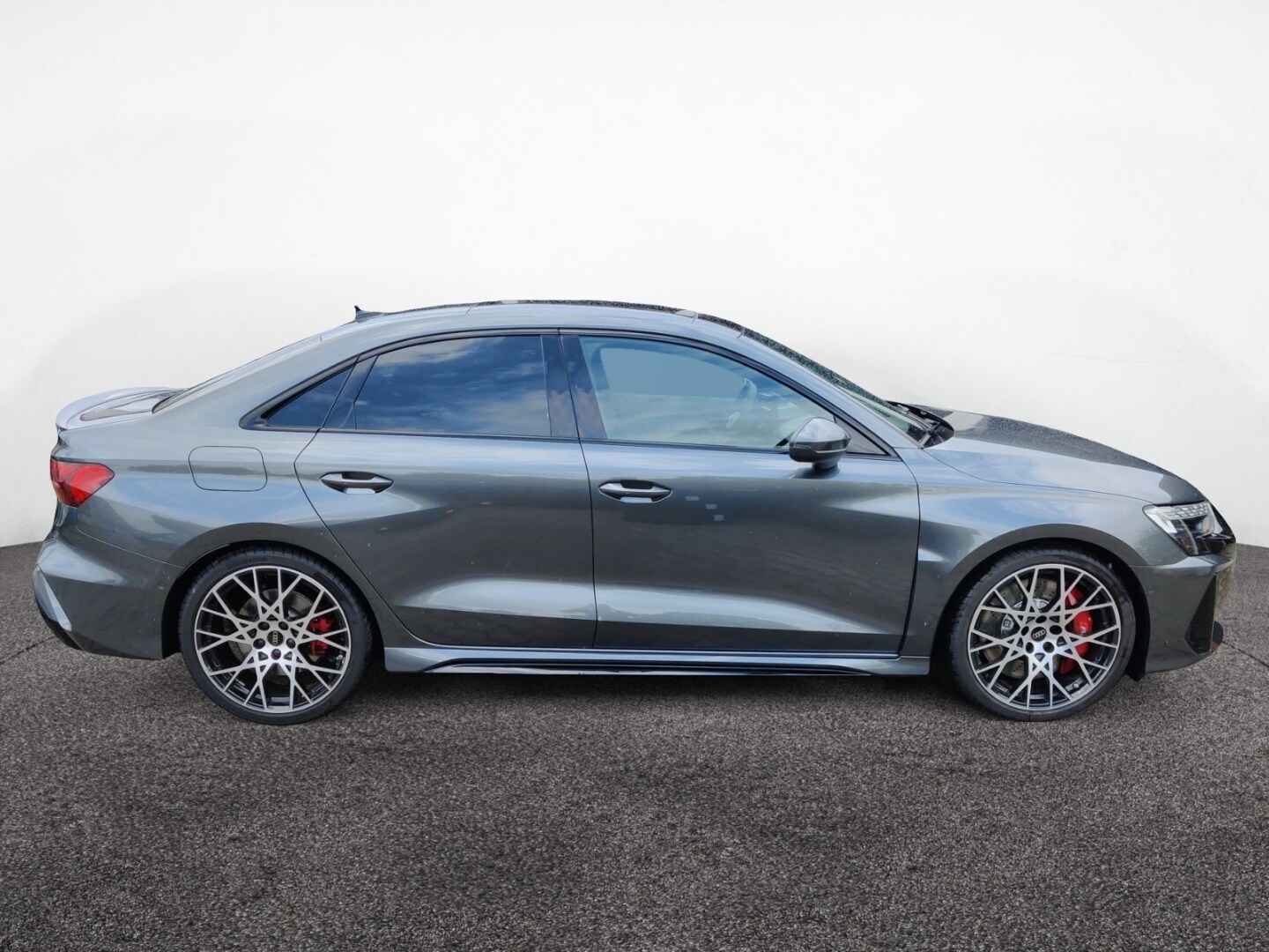 Image about Audi RS 3 Limousine TFSI quattro S tronic
