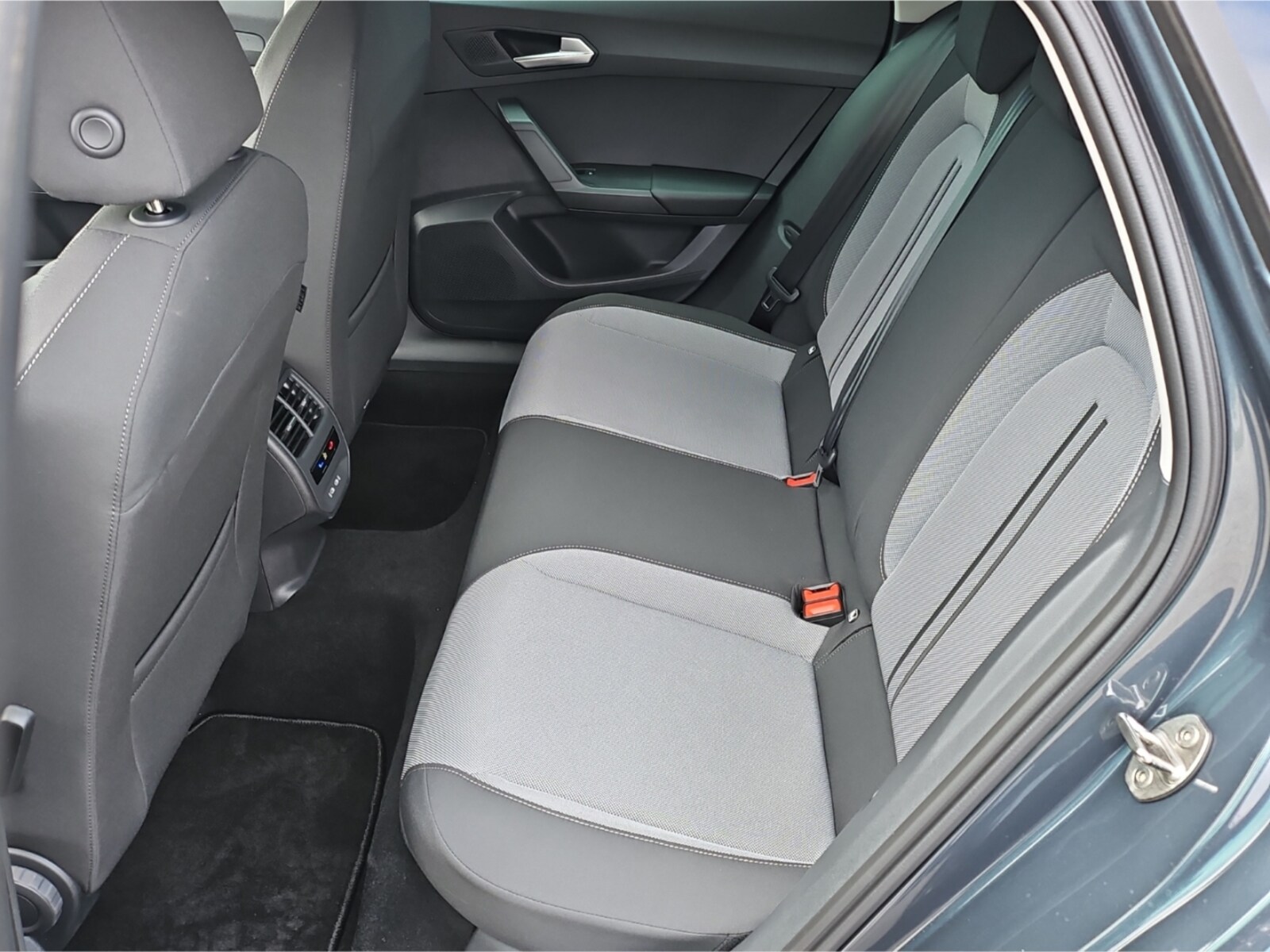 SEAT Leon – Bild 15