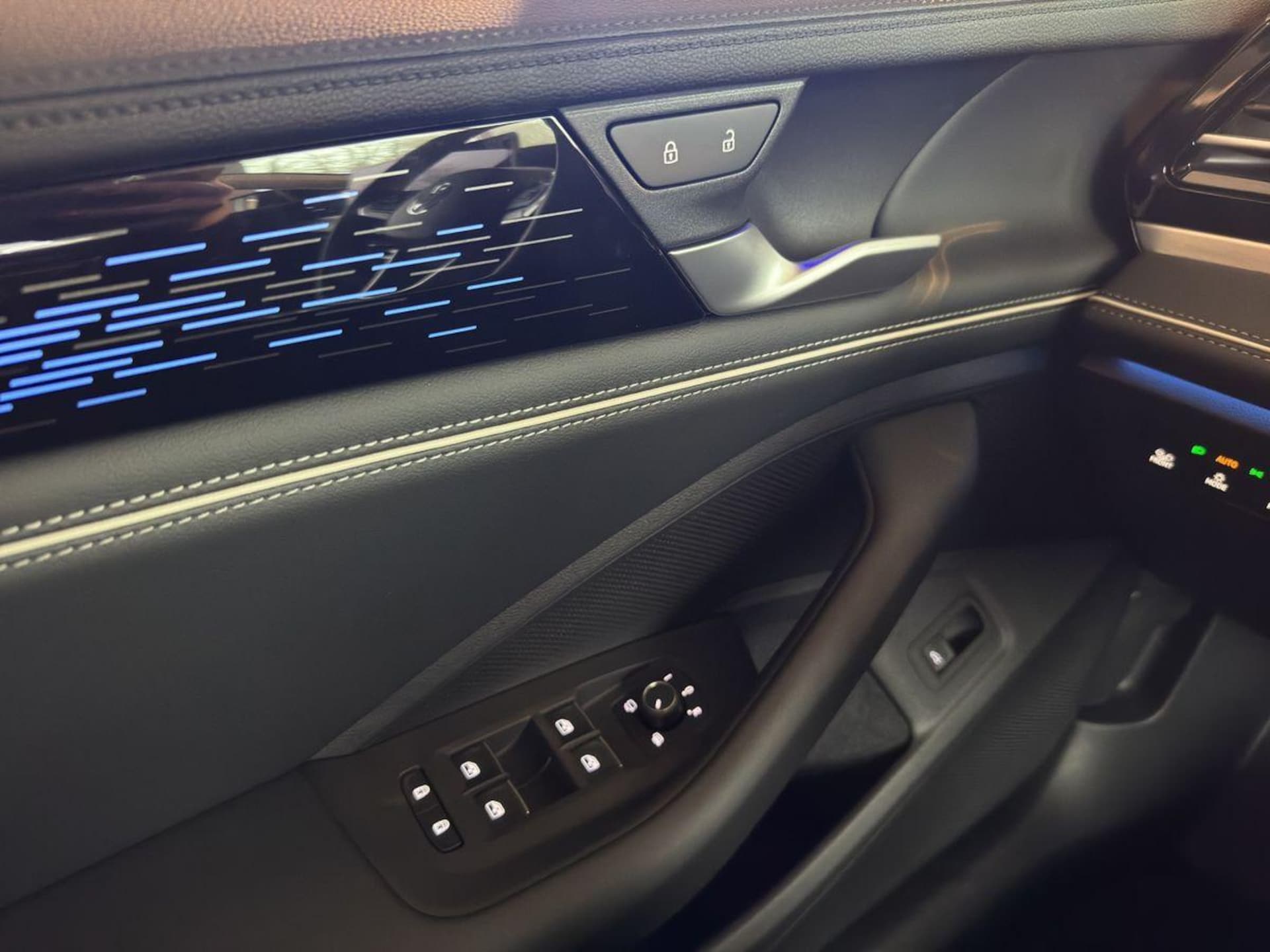 Volkswagen Passat Elegance