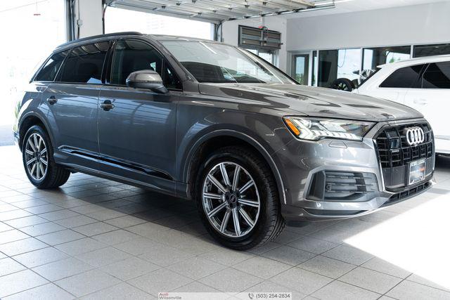 2024 Audi Q7 45 Premium Plus quattro Tiptronic's photo