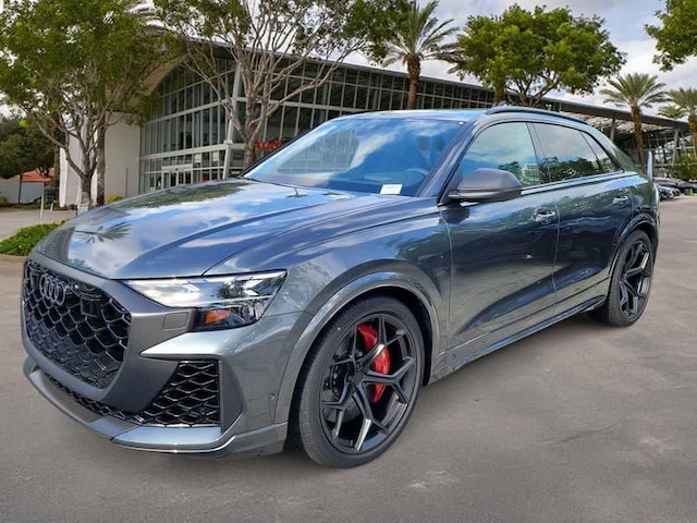 2026 Audi RS Q8 SUV performance