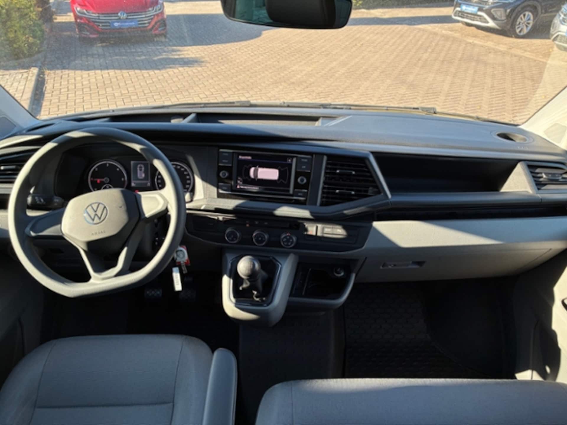 Volkswagen T6.1 Transporter Kombi kurzer Radstand