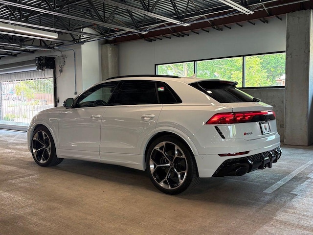 2026 Audi RS Q8 SUV performance