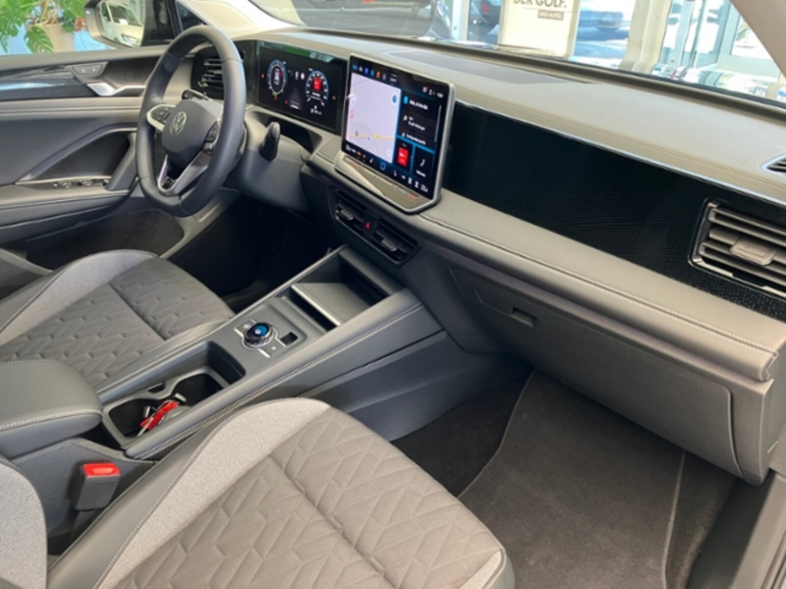 Volkswagen Tiguan – Bild 8