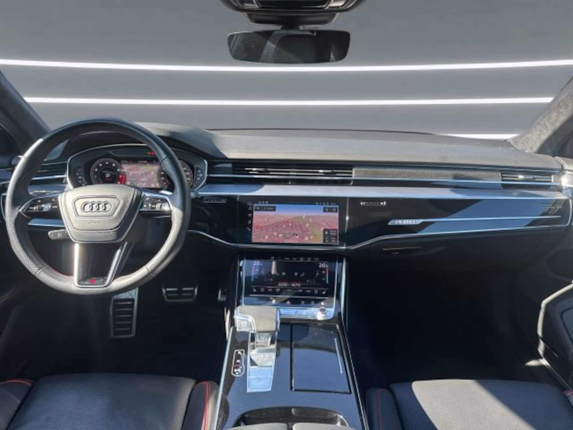 Audi S8