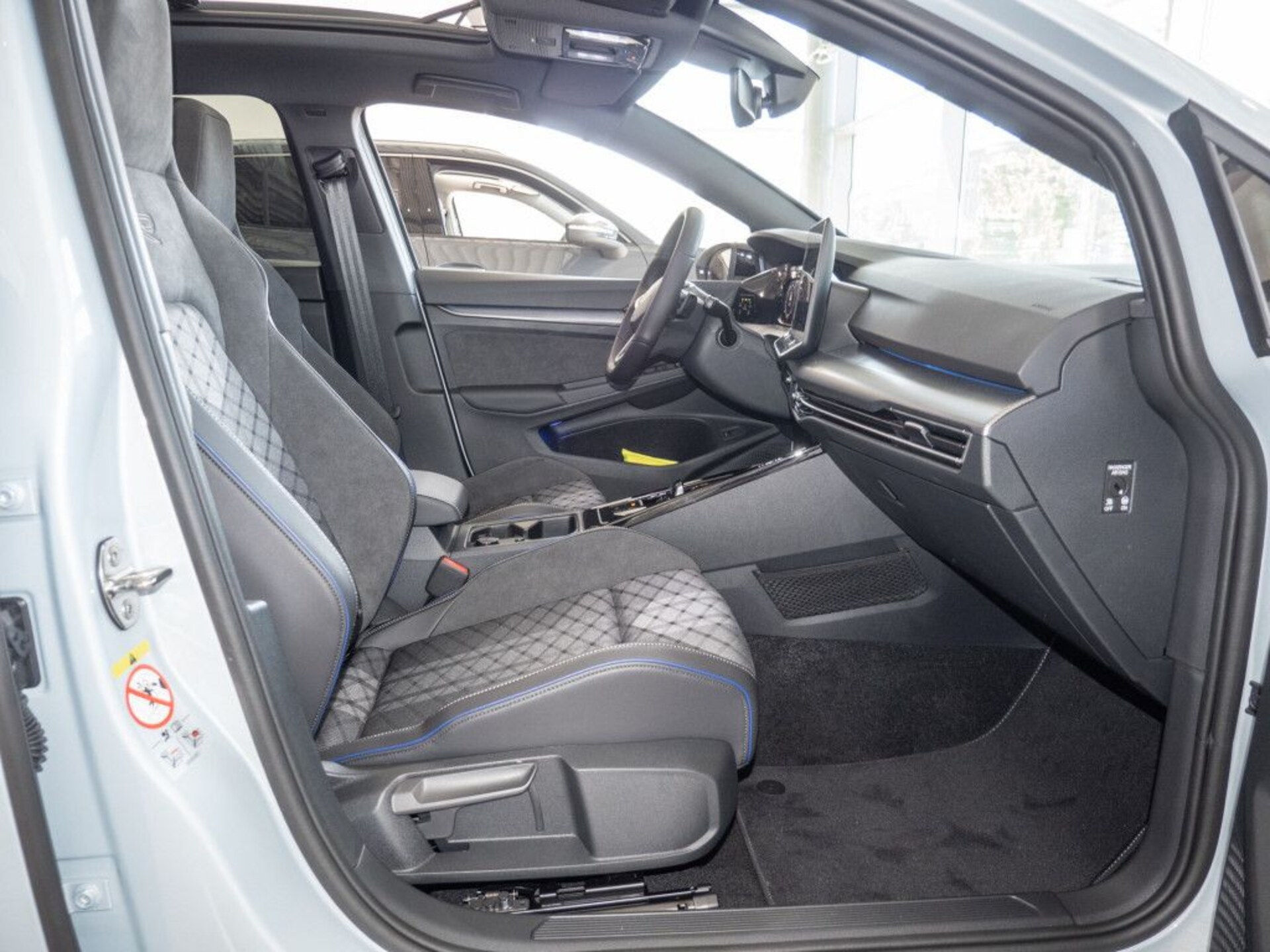 Volkswagen Golf Variant R-Line