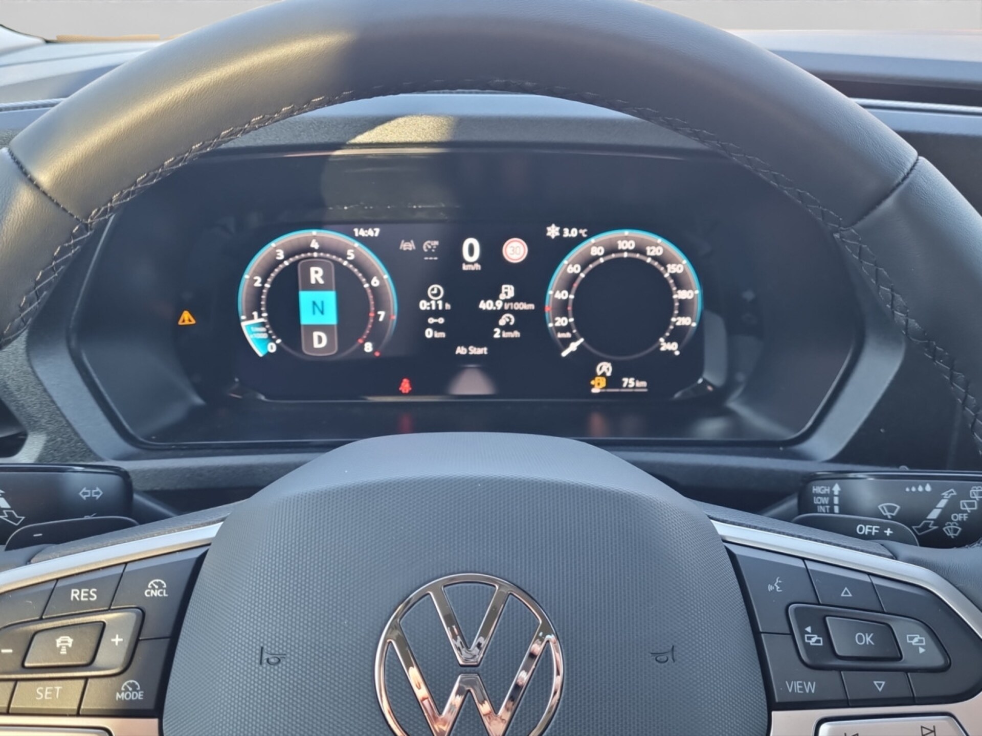Volkswagen Caddy Basis-Modell