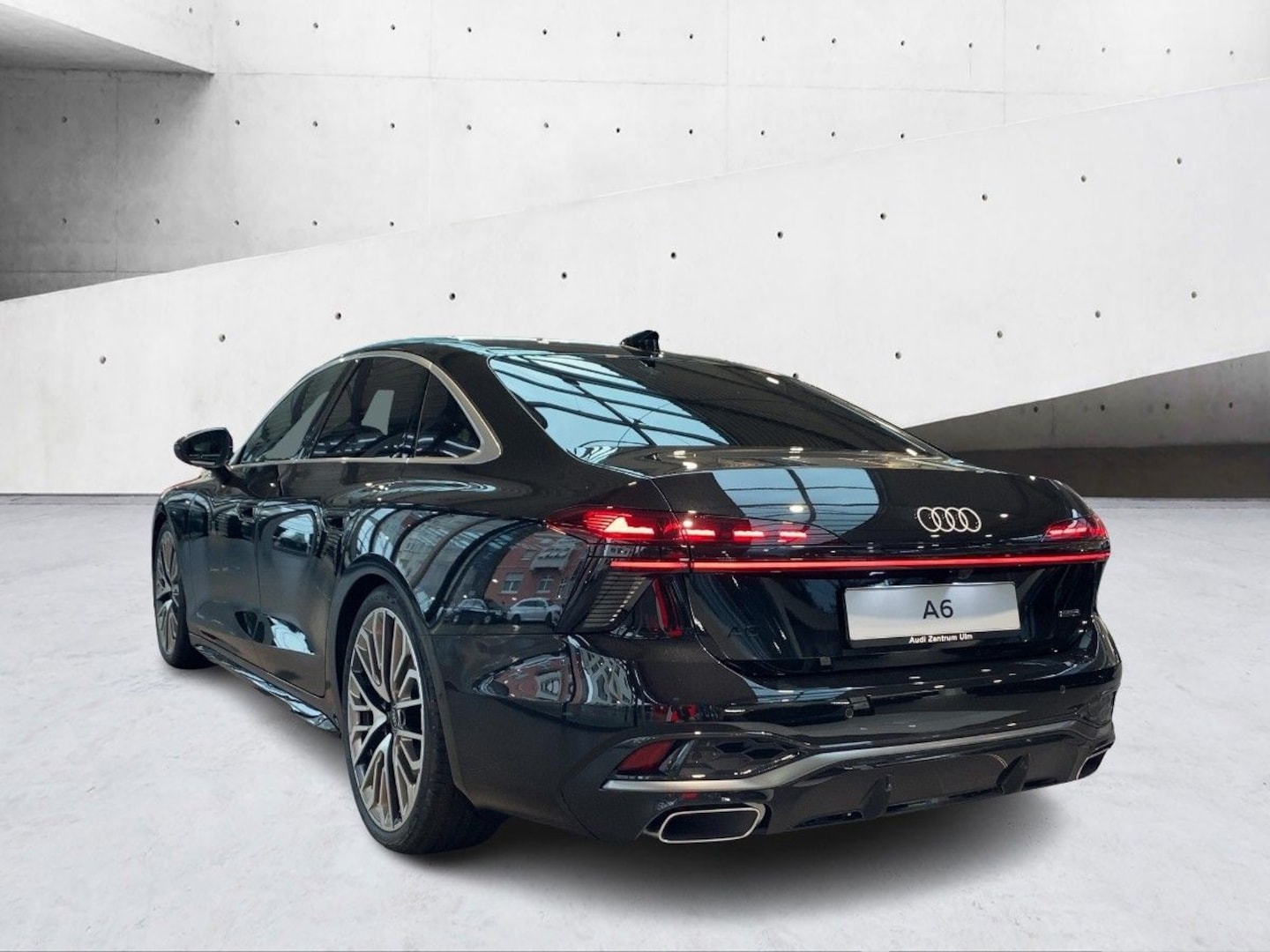 Bild über Audi A6 Limousine TFSI quattro 270 kW S tronic - für weitere Informationen kontaktieren Sie den Audi Partner
