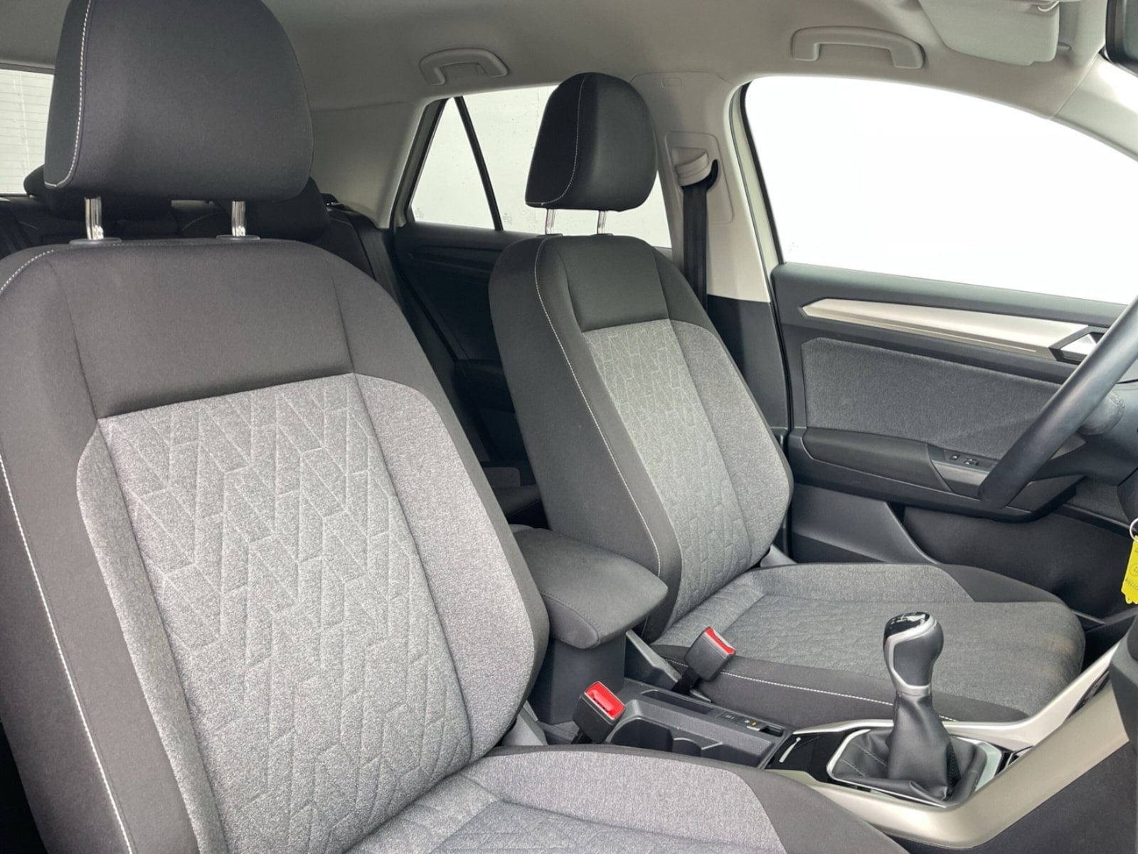 Volkswagen T-Roc – Bild 9