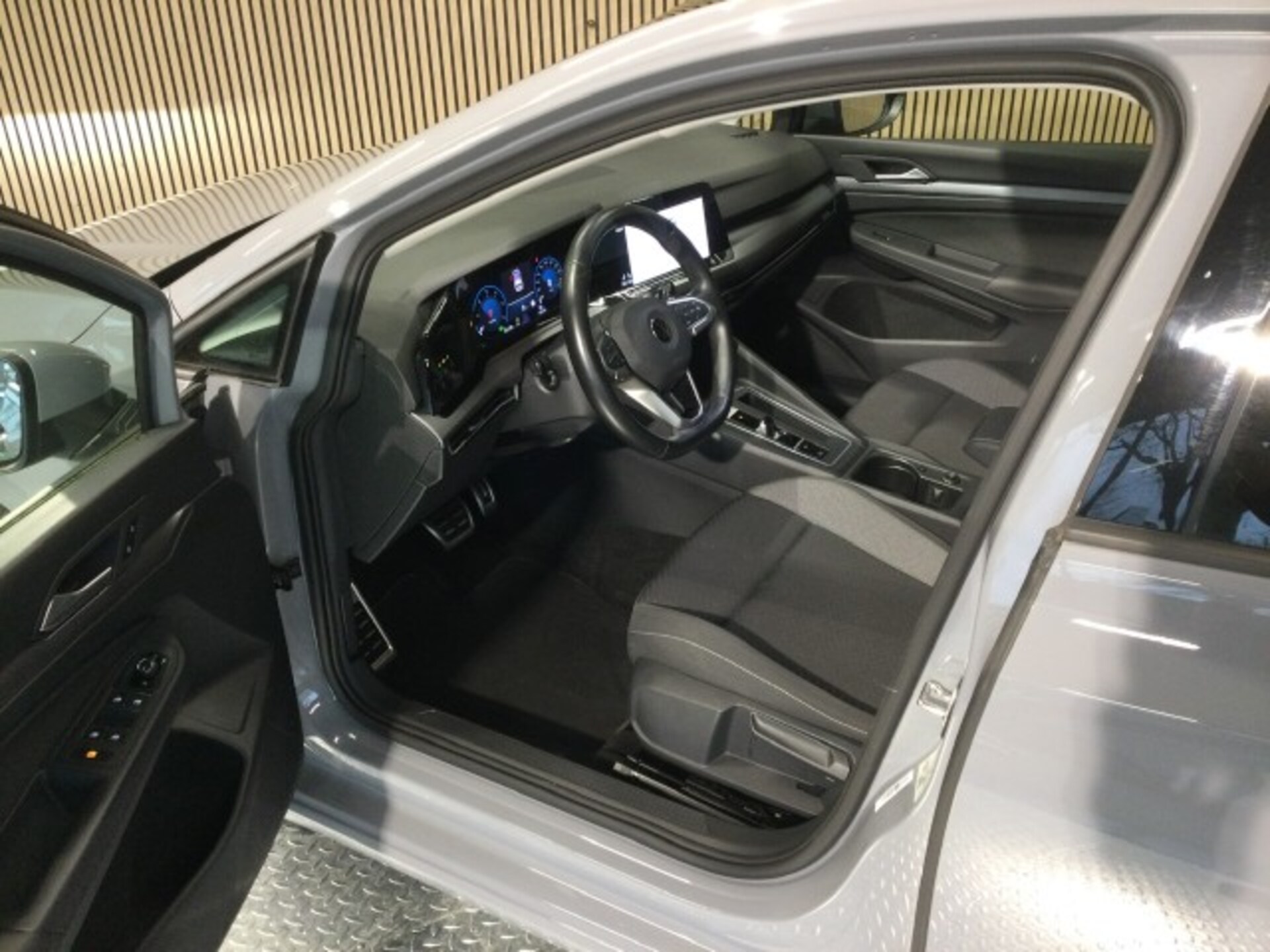 Volkswagen Golf Active