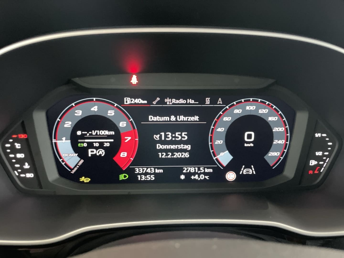 Bild über Audi Q3 advanced 35 TFSI S tronic - für weitere Informationen kontaktieren Sie den Audi Partner
