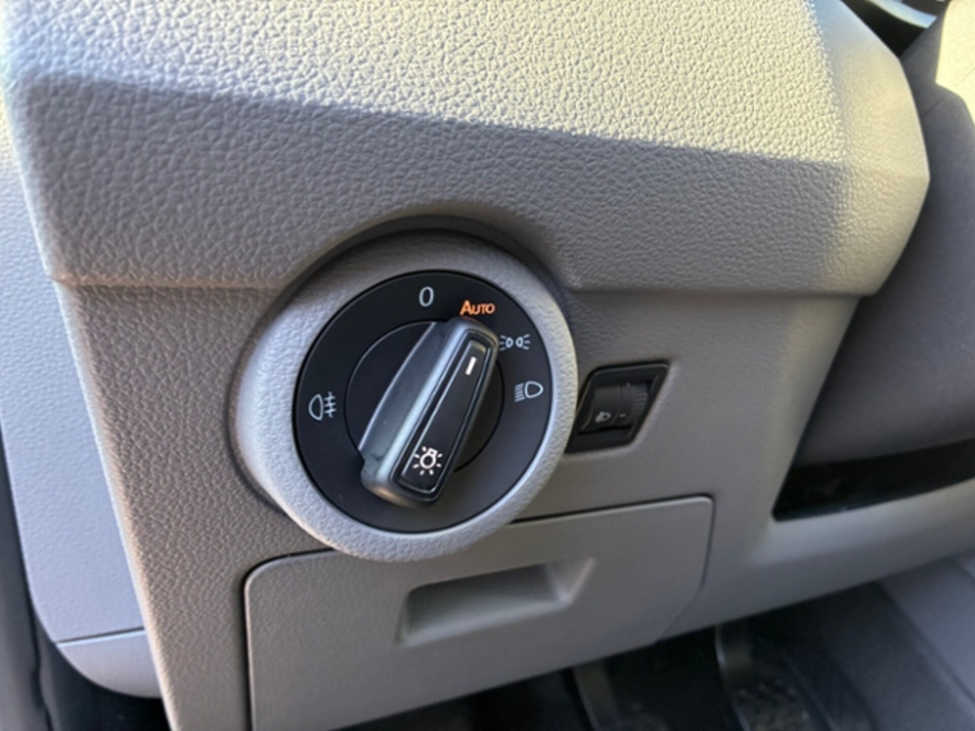 Volkswagen T6.1 Transporter Kombi kurzer Radstand