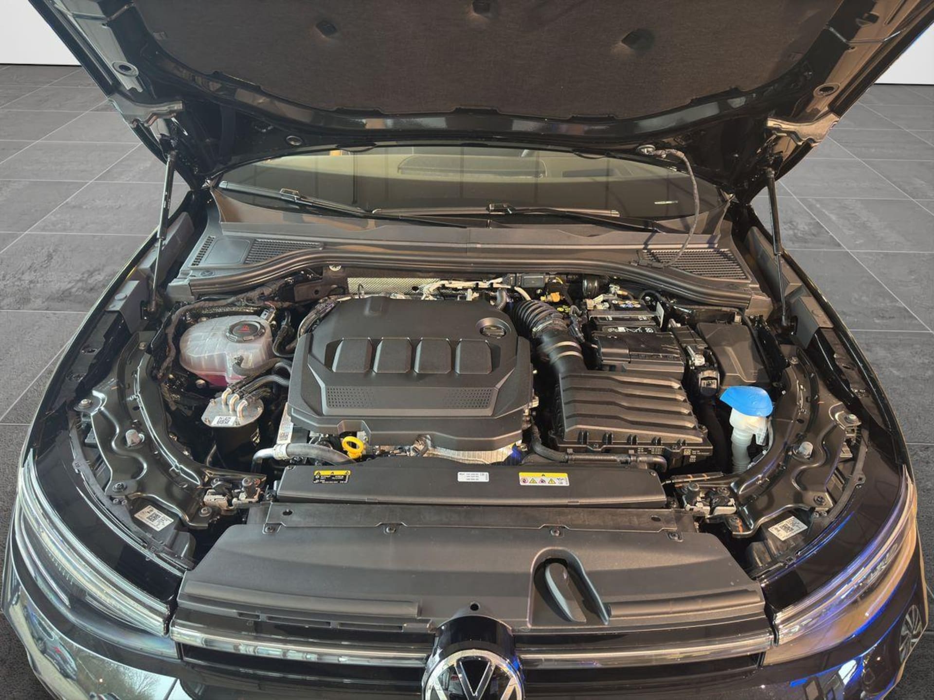 Volkswagen Passat Elegance