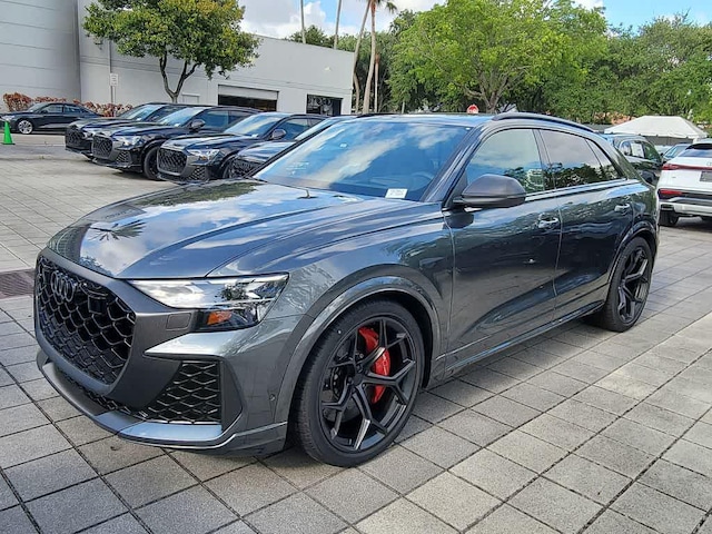 2026 Audi RS Q8 SUV performance